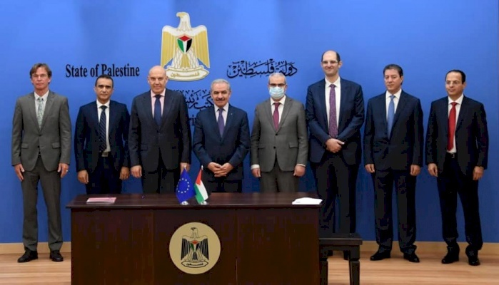 فيتاس فلسطين توقع اتفاقية تعاون مع بنك الإستثمار الأوروبي